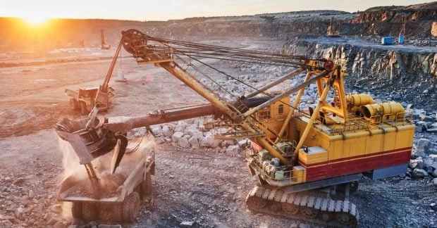 Китай знайшов під пустелею гігантські запаси урану і може змінити світовий ринок